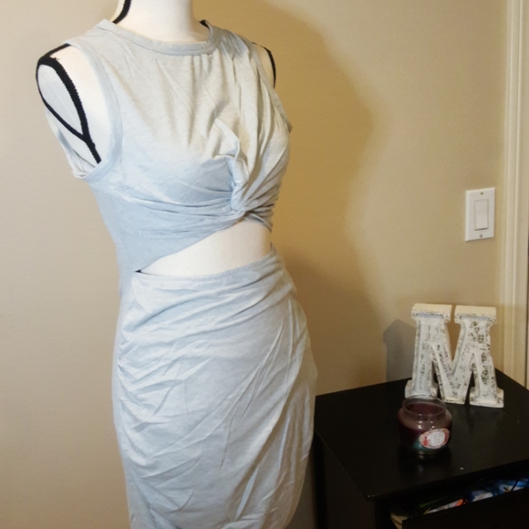 ☄ONE LEFT SZ L☄ Knot T-shirt Mini- Gray F - Picture 4 of 10